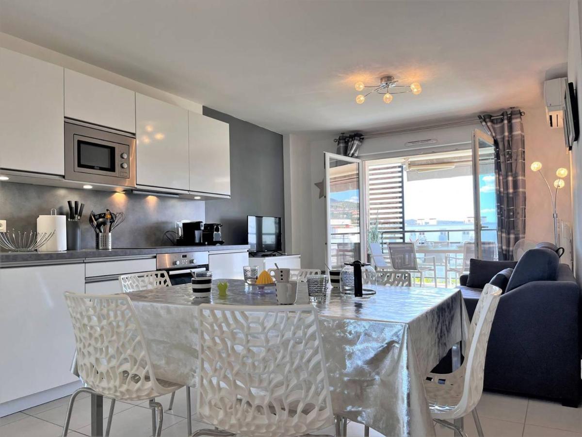 Charmant T2 Climatise Avec Grande Terrasse, Piscine Et Parking Privatif, Proche Plage Et Commerces. - Fr-1-251-441 Льо Лаванду Екстериор снимка