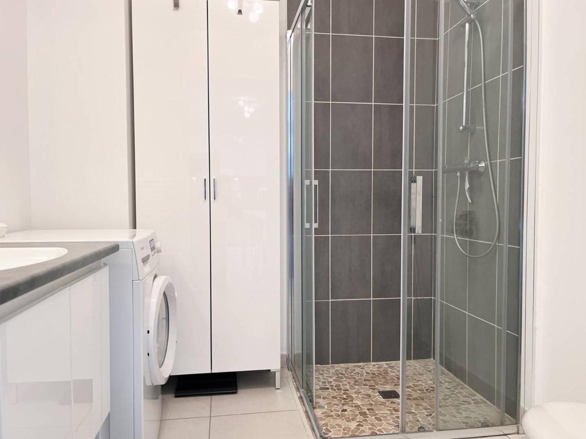 Charmant T2 Climatise Avec Grande Terrasse, Piscine Et Parking Privatif, Proche Plage Et Commerces. - Fr-1-251-441 Льо Лаванду Екстериор снимка